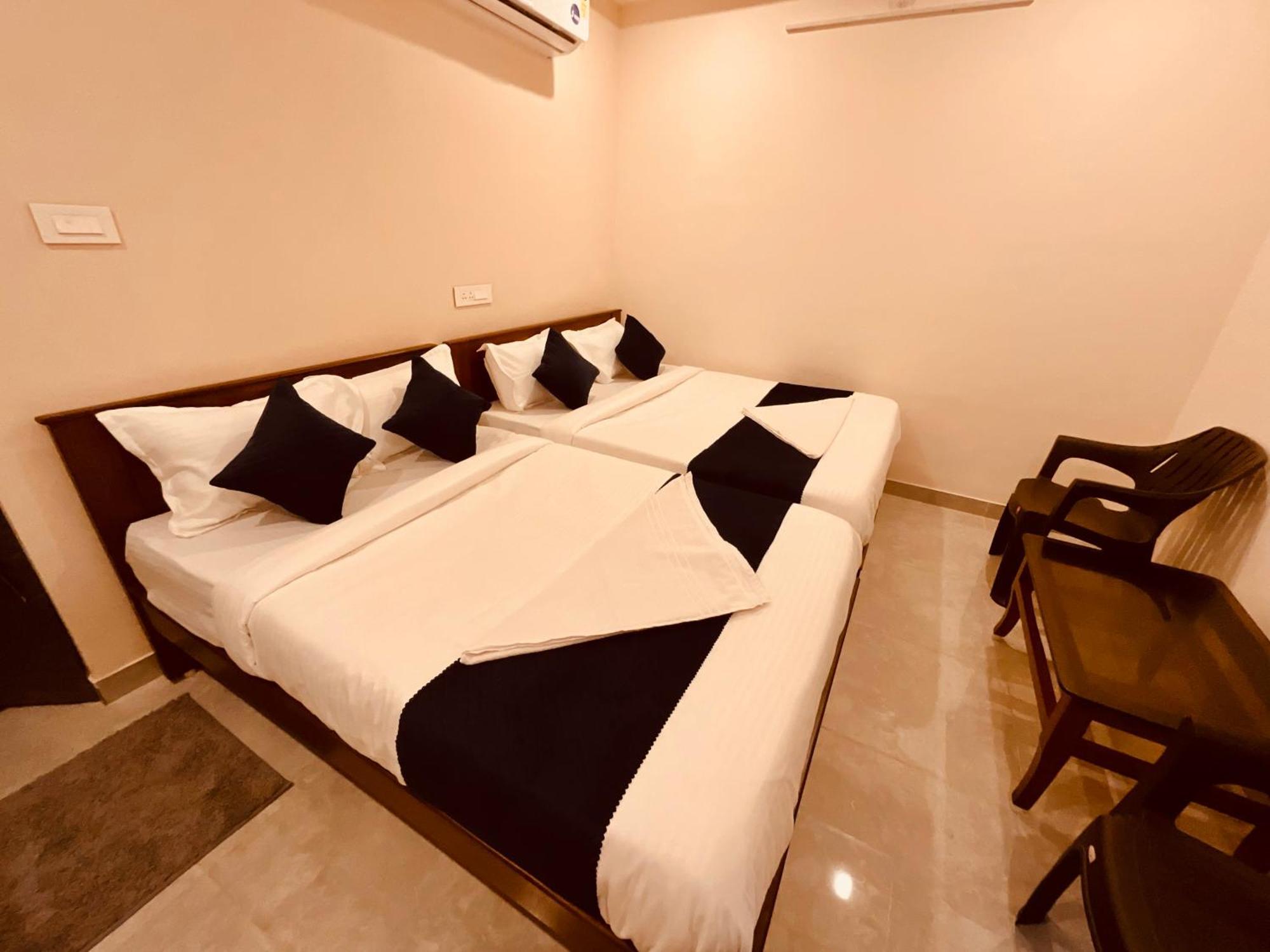 Mgr Residency Villa Srikalahasti Bagian luar foto