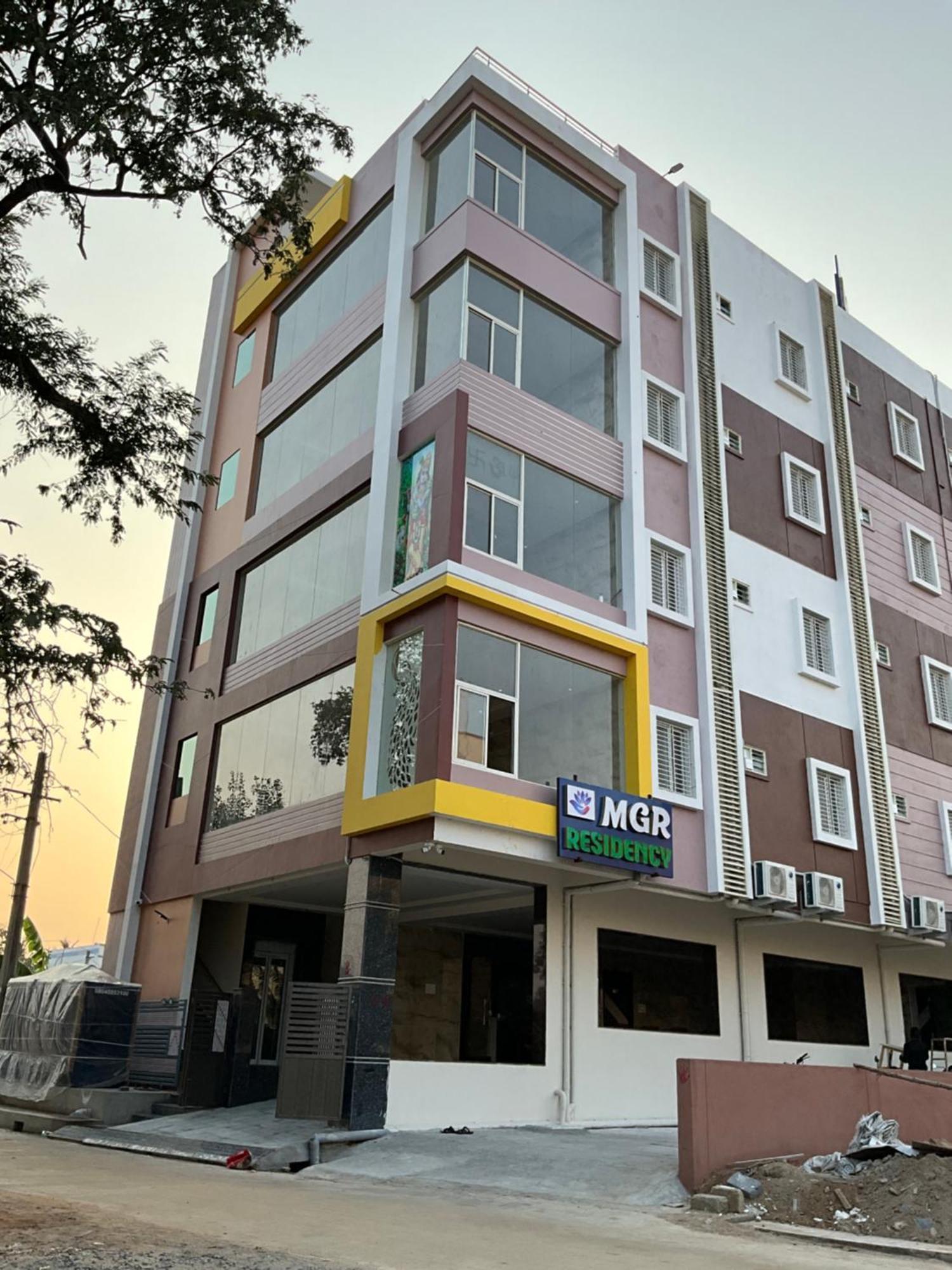 Mgr Residency Villa Srikalahasti Bagian luar foto