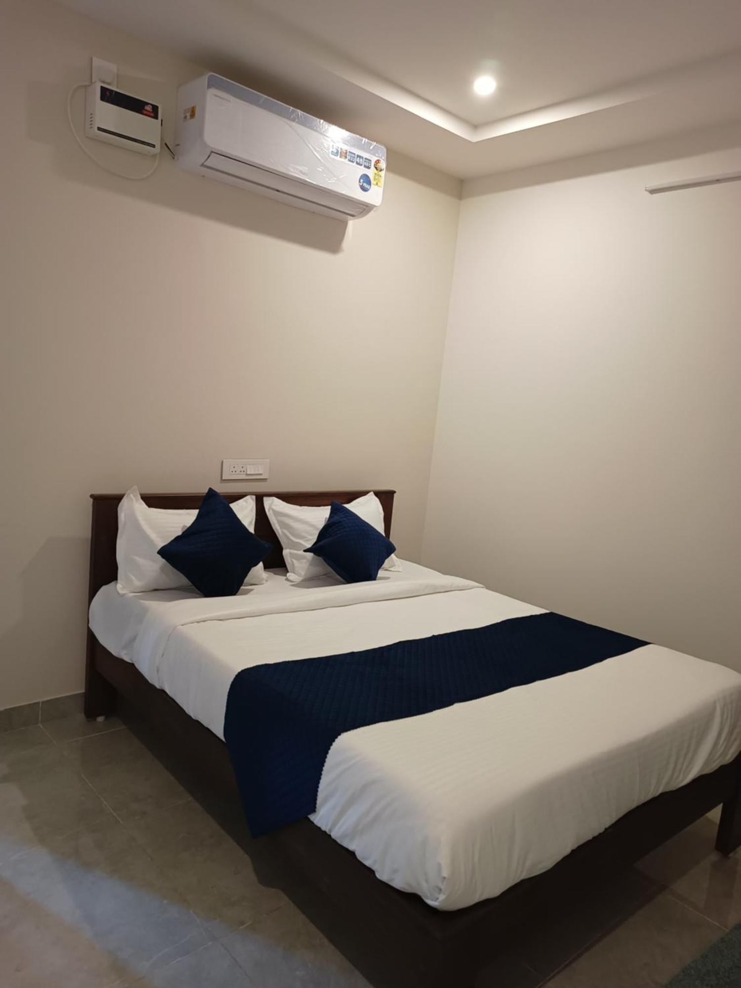 Mgr Residency Villa Srikalahasti Bagian luar foto